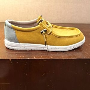 Men's Yellow Loafers